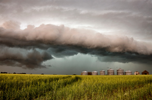 storage_shed_safe_stormy_weather_features_you_need_Cook_Portable_Warehouses