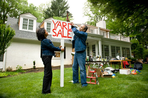 10_Tips_Have_Best_Yard_Sale_Cook_Portable_Warehouses