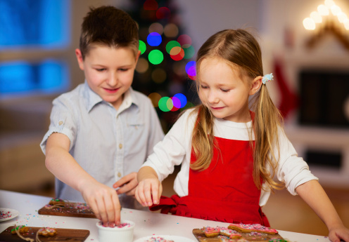 Family_Friendly_Activities_for_Winter_Cook_Portable_Warehouses